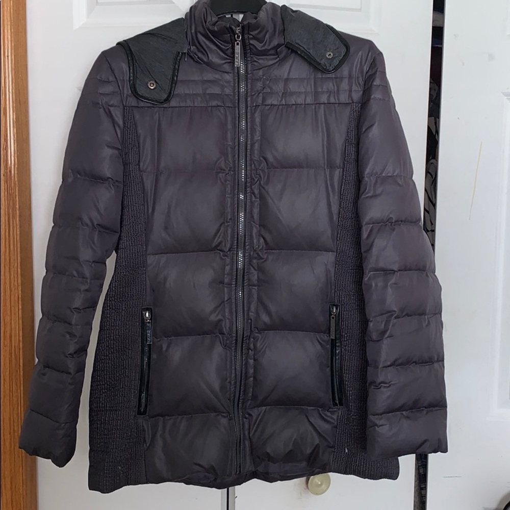 Woman’s Winter Puffer Coat